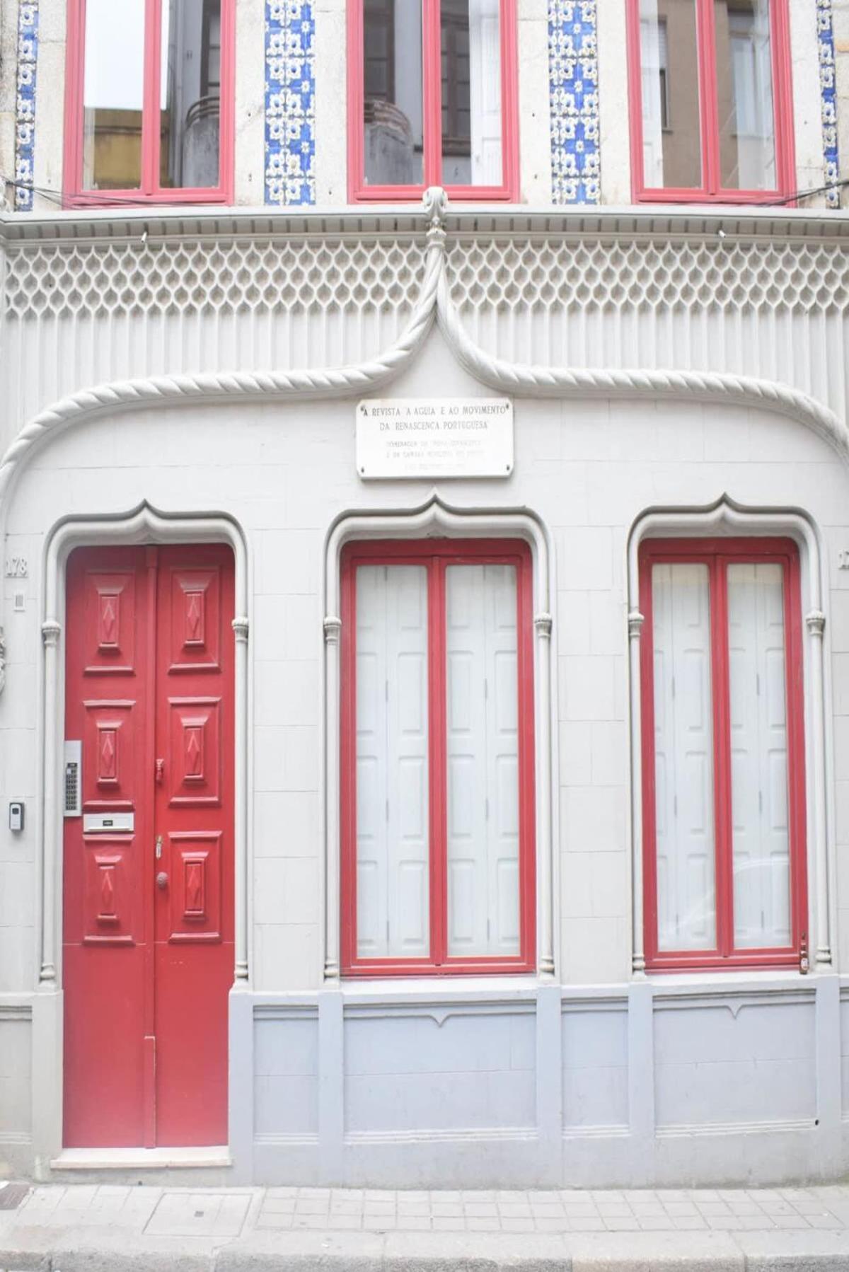 Liiiving In Porto - Vintage Balcony Apartment Exterior photo